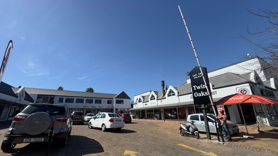 To Let Commercial Property for Rent in Somerset West Western Cape